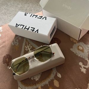 VEHLA bowie sunglasses